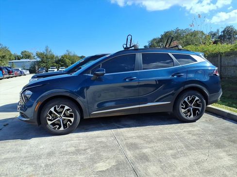 Used 2023 Kia Sportage EX w/ EX Premium Package image 6