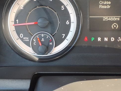 Used 2024 RAM 1500 Classic SLT image 14