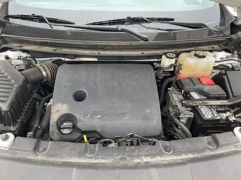 Used 2022 Chevrolet Traverse LT w/ LT Premium Package image 36