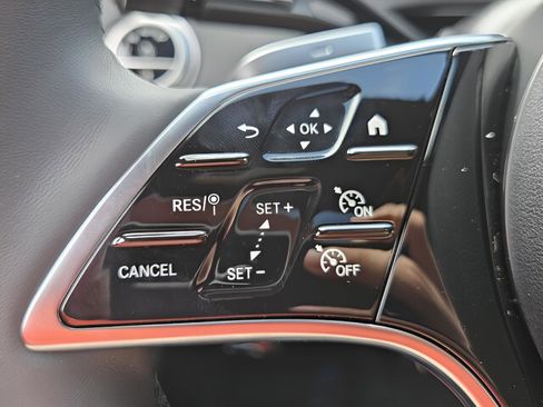 Used 2026 Mercedes-Benz E 350 Sedan image 19