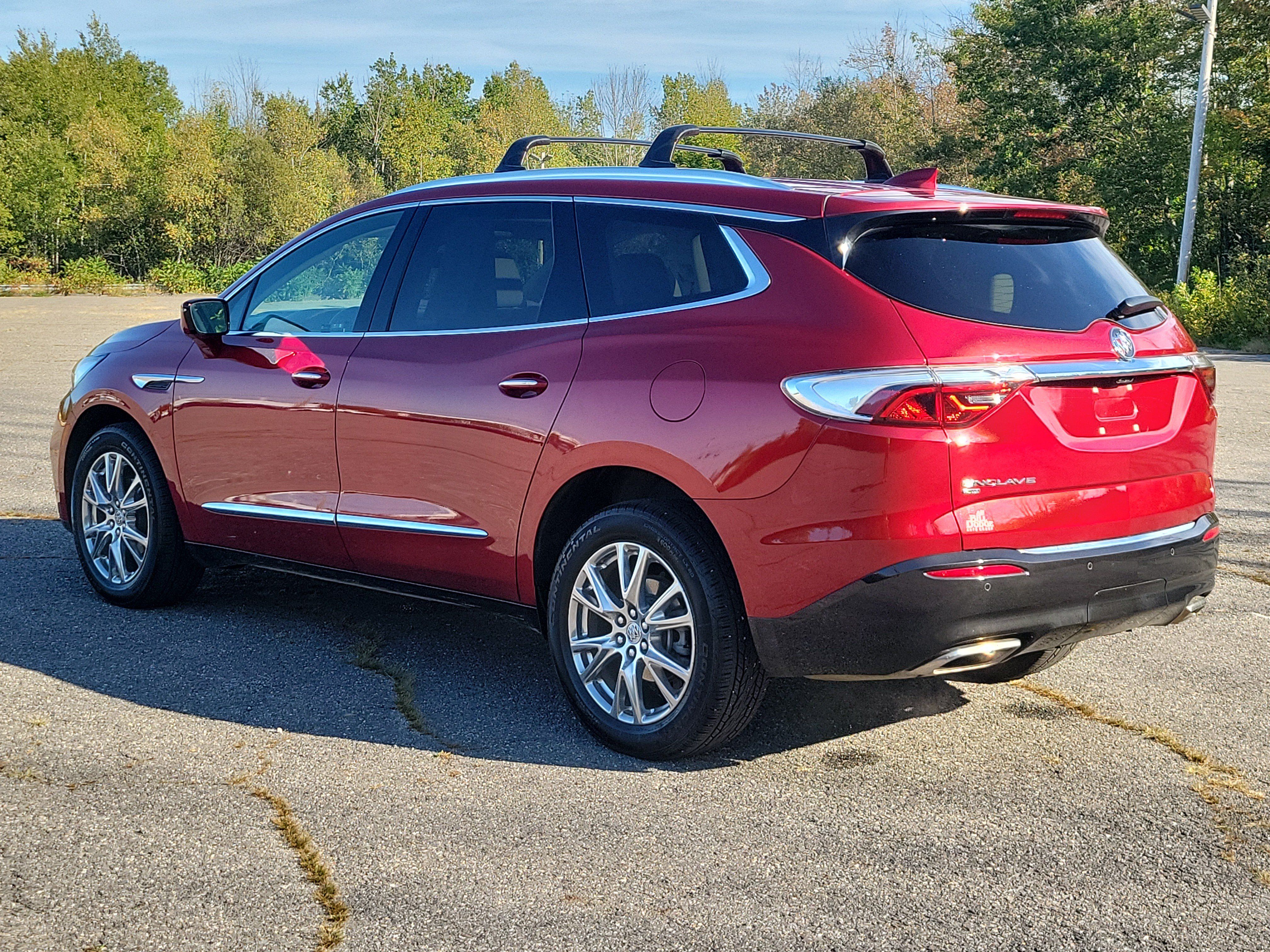 Used 2023 Buick Enclave Premium w/ Experience Buick Package AWD/4WD image 7