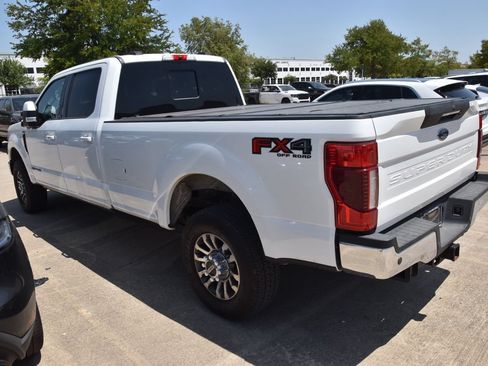 Used 2020 Ford F350 Lariat w/ Lariat Ultimate Package AWD/4WD image 9