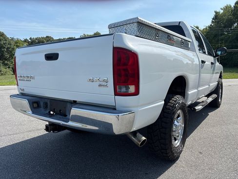 Used 2004 Dodge Ram 2500 Truck SLT w/ Trailer Tow Group AWD/4WD image 5