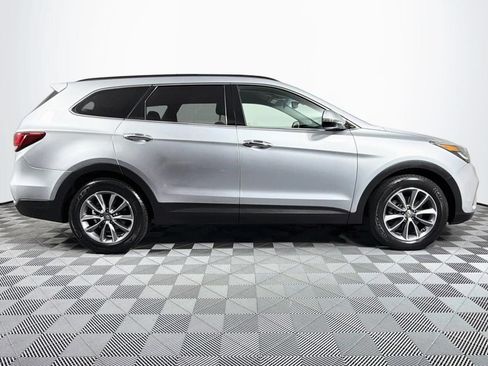 Used 2017 Hyundai Santa Fe Limited w/ Cargo Package AWD/4WD image 27