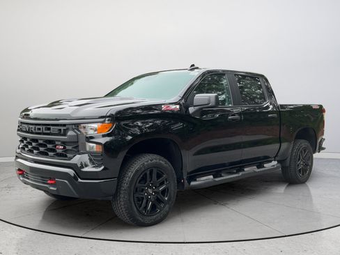 New 2026 Chevrolet Silverado 1500 Custom Trail Boss AWD/4WD image 3