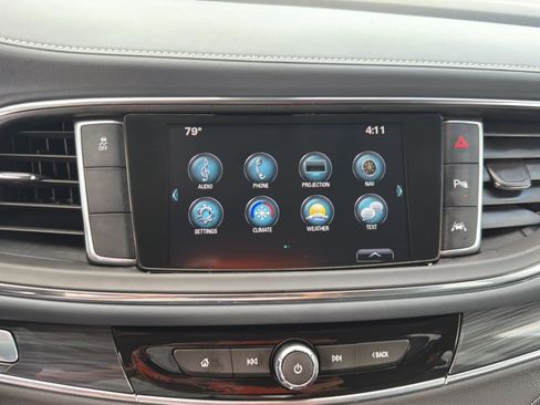 Used 2019 Buick Enclave Premium image 20