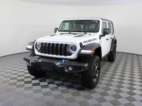 Used 2025 Jeep Wrangler Unlimited Rubicon 4xe AWD/4WD image 20