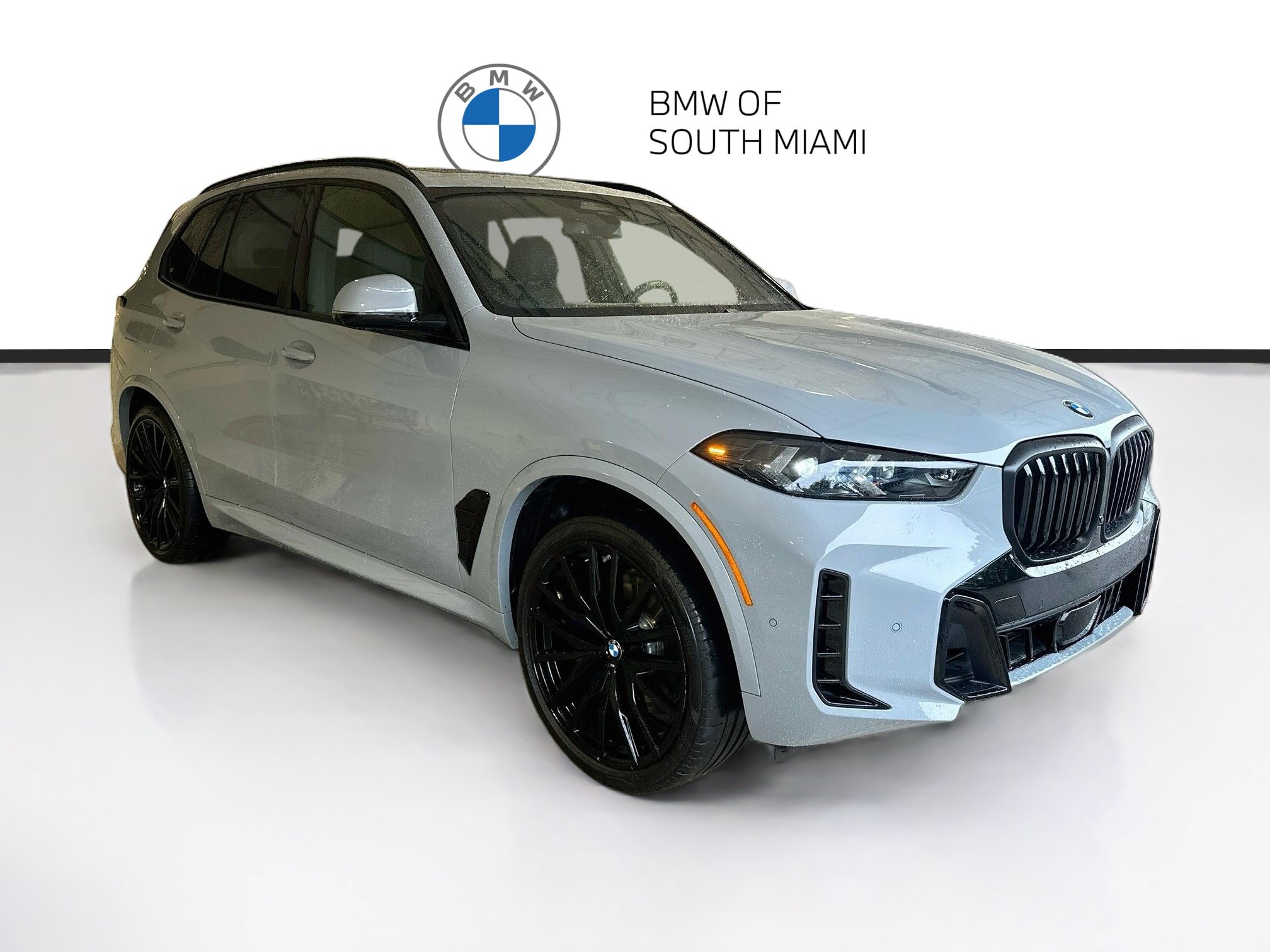 Certified 2024 BMW X5 sDrive40i w/ M Sport Package RWD image 1
