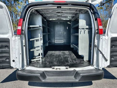 Certified 2023 GMC Savana 2500 w/ Driver Convenience Package image 24