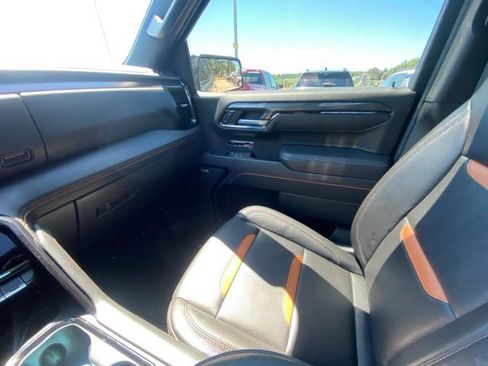 Used 2025 GMC Sierra 1500 AT4 w/ AT4 Premium Package AWD/4WD image 20