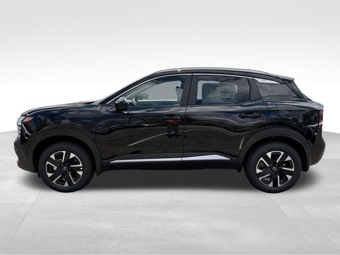 New 2026 Nissan Kicks SV w/ SV Premium Package AWD/4WD image 12