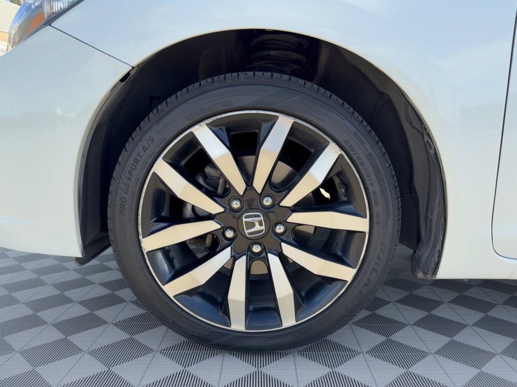 Used 2015 Honda Civic EX-L image 13