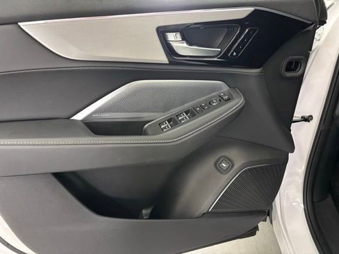Certified 2026 Acura MDX FWD w/ Technology Package image 12
