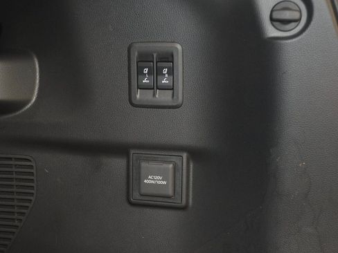 Used 2024 Lexus GX 550 w/ Accessory Package (Z1) image 41