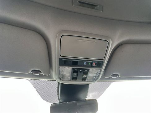 Certified 2024 Honda Odyssey Touring image 26