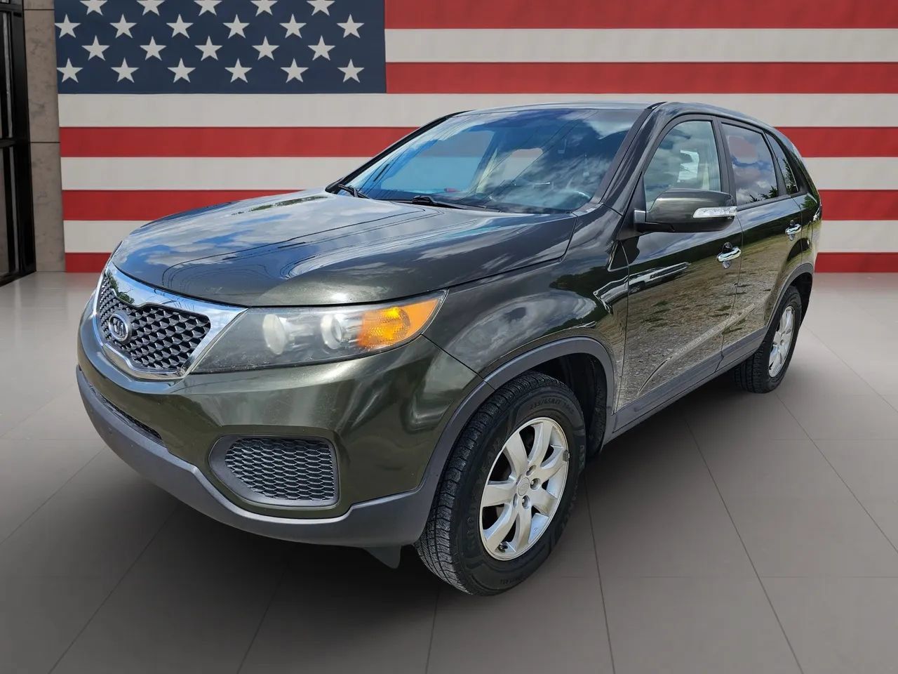 Used 2011 Kia Sorento 2WD image 1