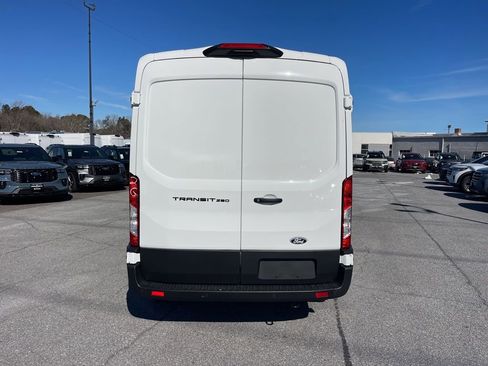 New 2026 Ford Transit 250 148 Medium Roof w/ Load Area Protection Package image 5