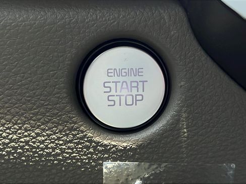 New 2026 Kia Carnival EX FWD image 27