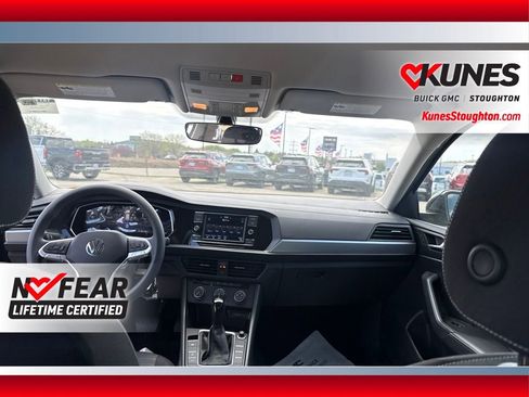 Used 2023 Volkswagen Jetta S FWD image 28
