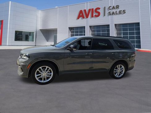 Used 2025 Dodge Durango GT image 2