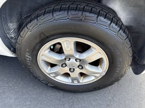 Used 2006 Toyota Highlander Sport image 30