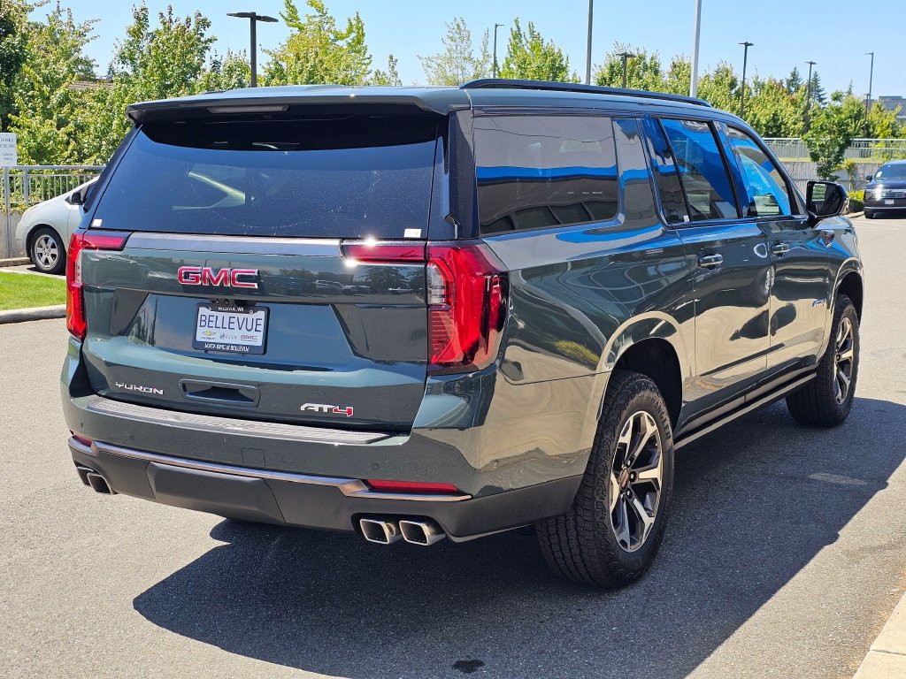 Used 2026 GMC Yukon XL AT4 Ultimate AWD/4WD image 5