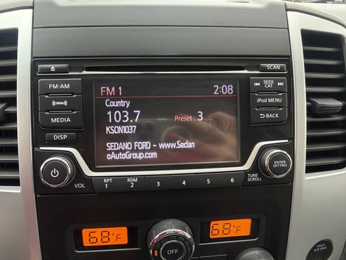 Used 2017 Nissan Frontier SV w/ SV Value Truck Package image 18