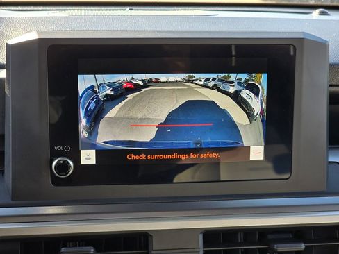 Used 2025 Toyota Tacoma TRD Off-Road image 29