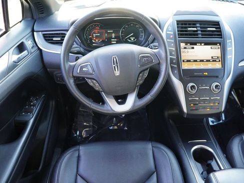 Used 2017 Lincoln MKC Premiere AWD/4WD image 19