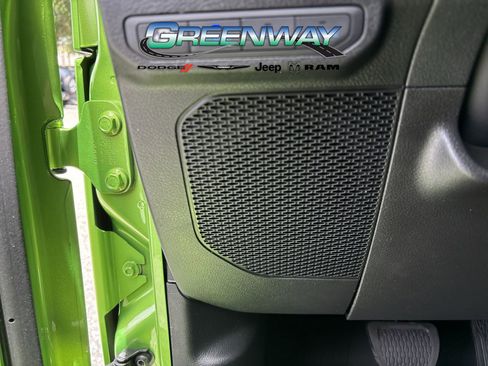 Used 2025 Jeep Wrangler Unlimited Sport S 4xe AWD/4WD image 17