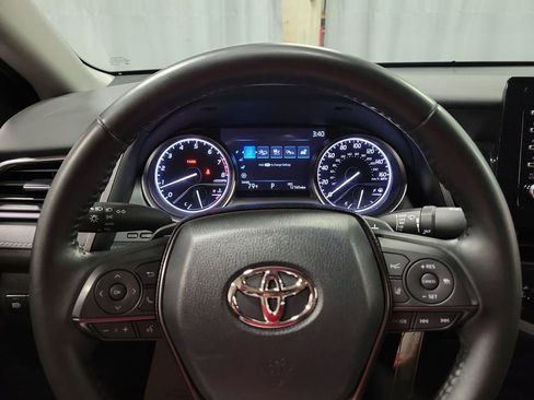 Used 2023 Toyota Camry SE AWD/4WD image 14