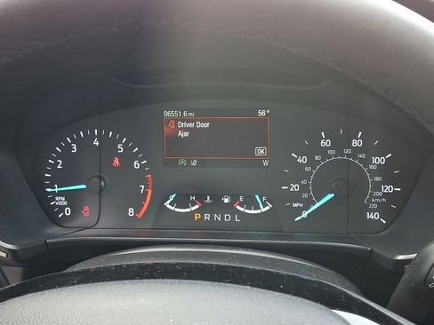 Certified 2022 Ford Escape SE w/ SE Sport Appearance Package image 23