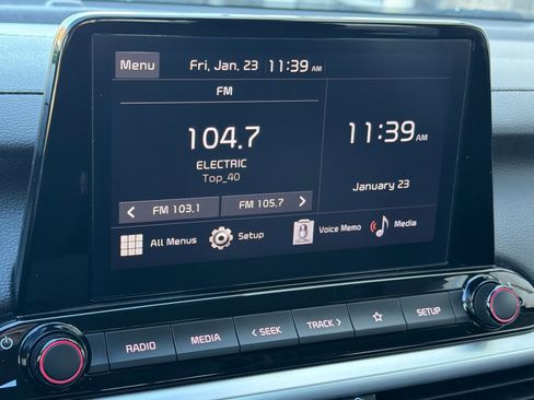 Used 2024 Kia Forte LXS image 17