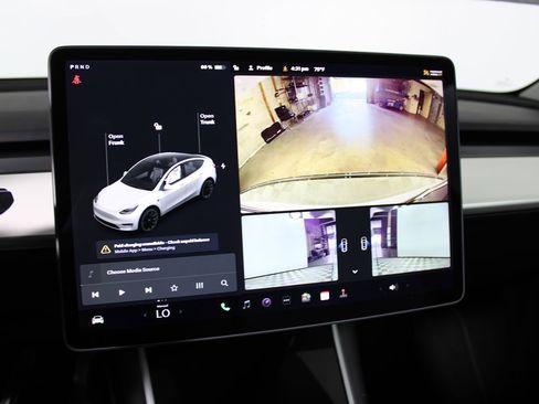 Used 2020 Tesla Model Y Long Range image 15