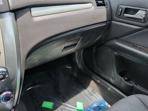 Used 2012 Ford Fusion SE FWD image 20