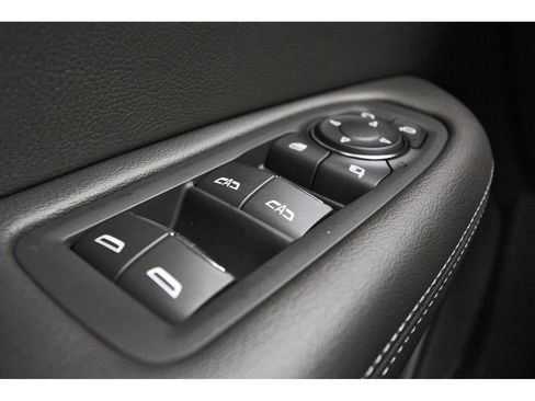 New 2025 Cadillac XT6 Sport w/ LPO, Onyx Lite Package image 15