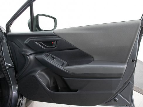 Used 2024 Subaru Crosstrek 2.0i Premium AWD/4WD image 11