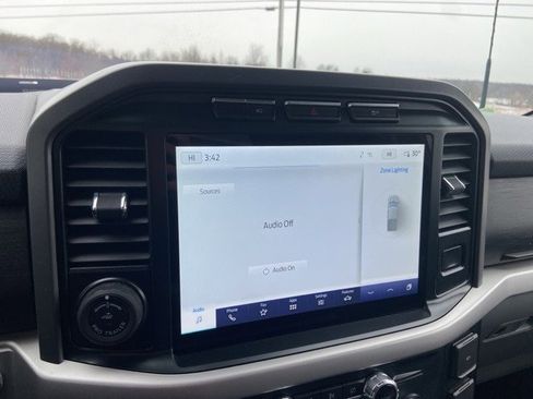 Certified 2022 Ford F150 XLT w/ Equipment Group 302A High image 13