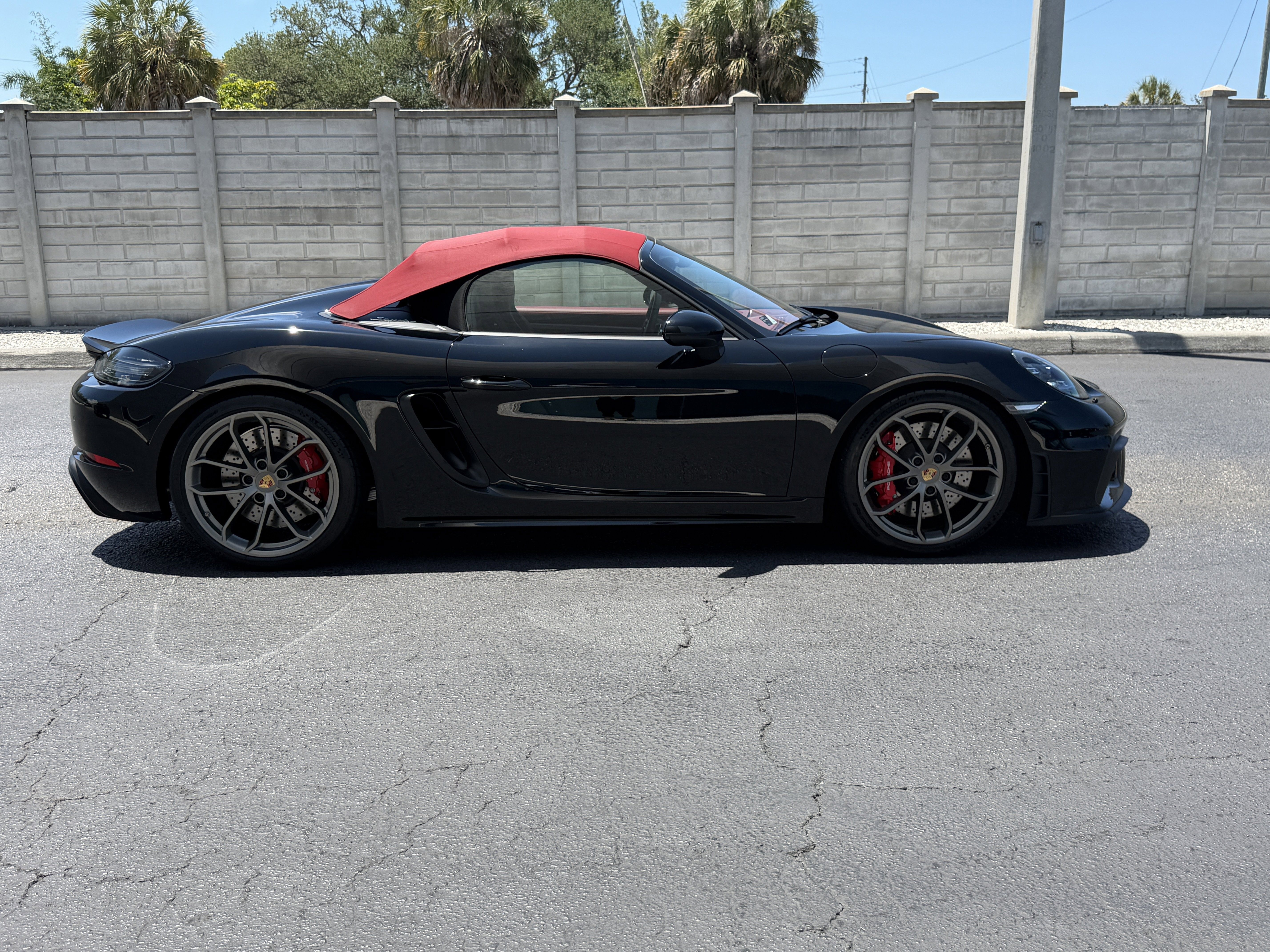Certified 2022 Porsche 718 Boxster Spyder RWD image 7