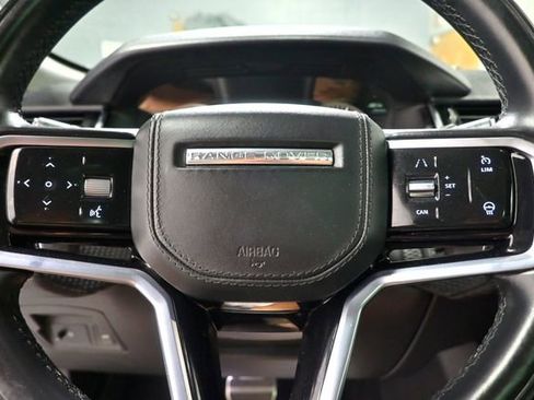 Used 2022 Land Rover Range Rover Velar R-Dynamic S image 21