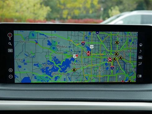 Used 2020 Lexus RX 450h AWD w/ Premium Package image 18