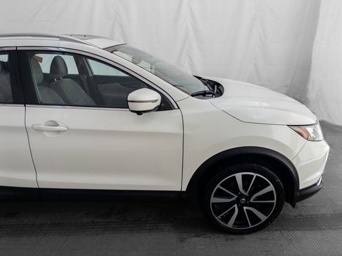 Used 2019 Nissan Rogue Sport SL w/ Premium Package image 10