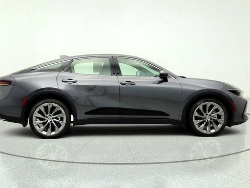 Used 2024 Toyota Crown w/ Advanced Technology Package AWD/4WD image 4