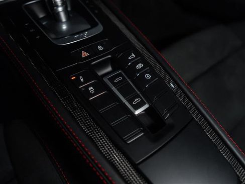 Used 2024 Porsche 718 Boxster GTS image 33