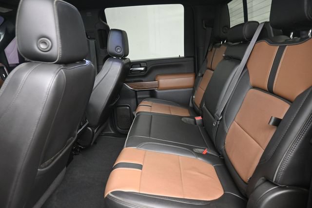 Used 2021 Chevrolet Silverado 3500 High Country w/ Snow Plow Prep/Camper Package AWD/4WD image 18