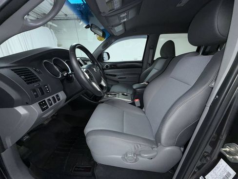 Used 2015 Toyota Tacoma 4x4 Double Cab w/ TRD Sport Package image 12