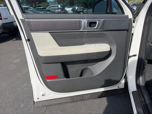 Used 2026 Hyundai Santa Fe SE image 14