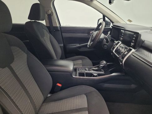 Used 2023 Kia Sorento LX image 21