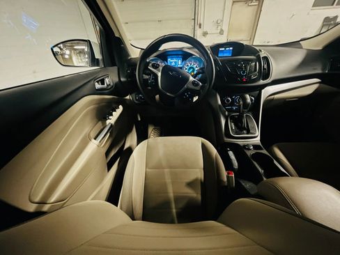 Used 2014 Ford Escape SE image 11