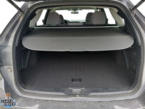 Used 2025 Subaru Outback Premium AWD/4WD image 22